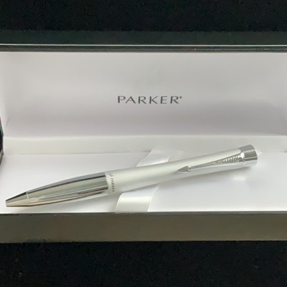 New Parker Arrow Pen